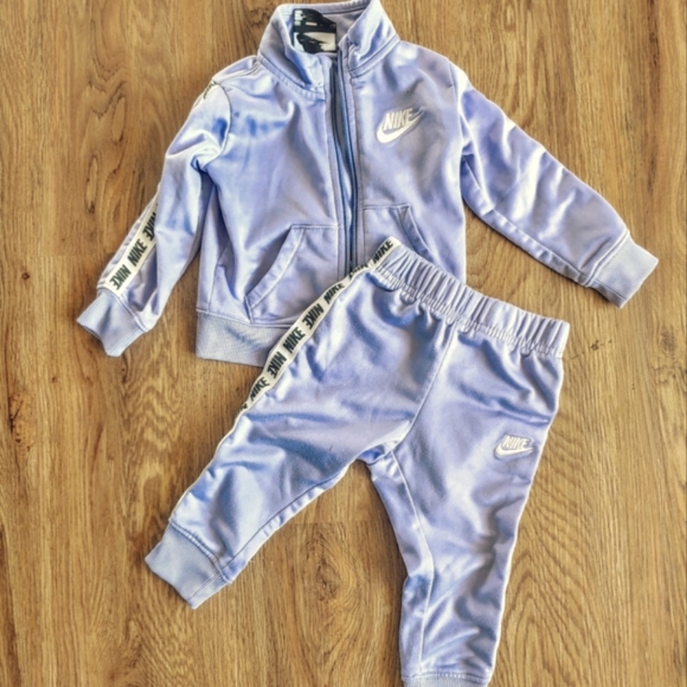 Nike lilac 18mo tracksuit